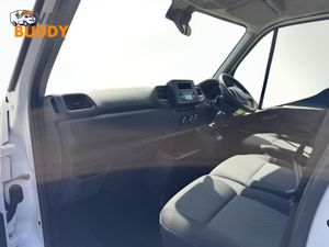 Nissan Interstar 2.3Dci Teckna 3.5t Dropside - Image 4