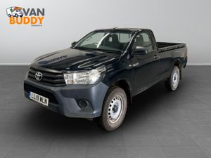 2019 Toyota Hilux Pickup Van - Image 2