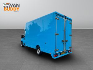 Peugeot Boxer 2.2 BlueHDi 335 S Platform Luton Van - Image 2