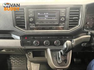 Volkswagen Crafter 2.0 TDI CR35 Luton Van - Image 4