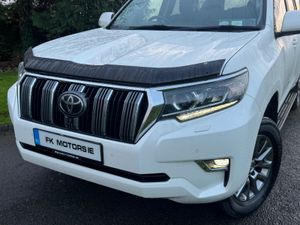 Toyota Land Cruiser 2018 7 seats prado - Image 3