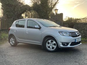 Dacia Sandero 1.2 very low mileage 19,000km - Image 3
