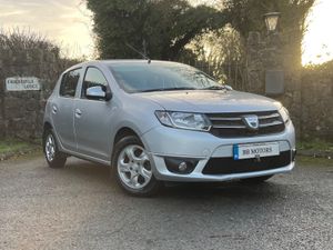 Dacia Sandero 1.2 very low mileage 19,000km - Image 2