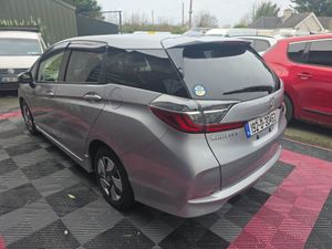 192 HONDA SHUTTLE HYBRID new NCT 10/27 - Image 4