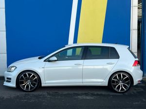 Volkswagen Golf R-LINE PACK 1.4 TSI // HIGHLINE // - Image 3