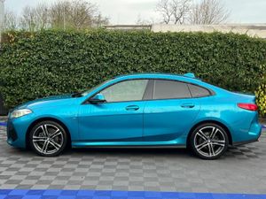 BMW 2-Series 218d M-SPORT 2.0 // WIRELESS CHARGING - Image 3