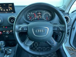 Audi A3 S-LINE PACK 1.4 TFSI // FULL SERVICE HISTO - Image 4