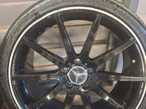 Mercedes Benz 19s - Image 2