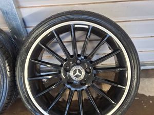 Mercedes Alloy wheels 19s - Image 4