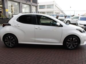 1.0 SPORT 5DR HATCHBACK AUTOMATIC // IMMACULATE CO - Image 3