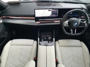 BMW 5-Series 530e M Sport - Image 4
