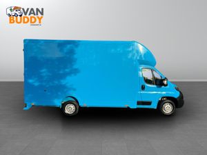 Peugeot Boxer Boxer 2.2 BlueHDi 335 S Luton Van - Image 2