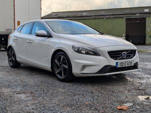 2013 VOLVO V40 1.6 DIESEL R-DESIGN 115BHP - Image 2