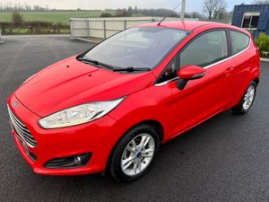 2016 Ford Fiesta Zetec 1.2 Petrol - Image 4