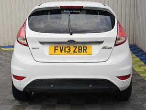 2013 Ford Fiesta 1.0 Petrol ZETEC - Image 4