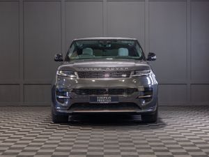 2024 Range Rover Sport P460e Dynamic SE - Image 2