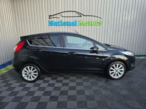 2016 Ford Fiesta TITANIUM 1.0 Petrol - Image 2