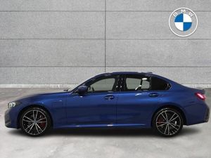 BMW 3-Series 330e M Sport Saloon - Image 3