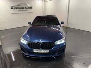 2022 BMW 5-Series 520d Msport Auto - Image 3