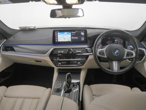 BMW 5-Series 520d M Sport Saloon - Image 4