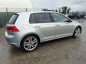 2015 Volkswagen Golf  1.6 Tdi - Image 3