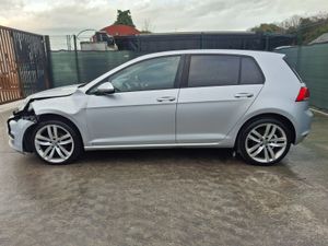 2015 Volkswagen Golf  1.6 Tdi - Image 3