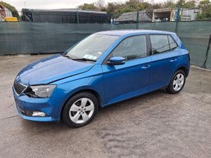 152 Skoda Fabia  Ambition  1.2 Tsi - Image 3