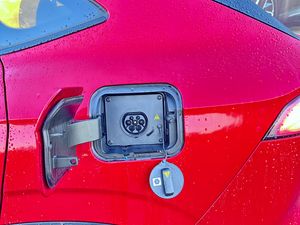 MG HS Phev 2026 OFFER €2500 Booster - Image 4