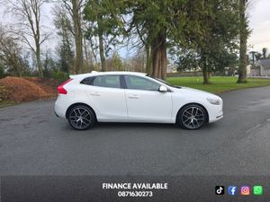 2014 Volvo V40 2014 Petrol 1.6 Automatic - Image 3