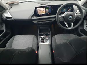 BMW 1-Series 120 Sport - Image 4