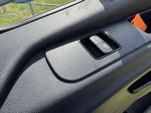 Mercedes-Benz Sprinter 2.0 315Cdi Luton Box Van - Image 3