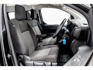 Citroen Spacetourer ë-You XL 9 Seats 75kWh Auto 13 - Image 3