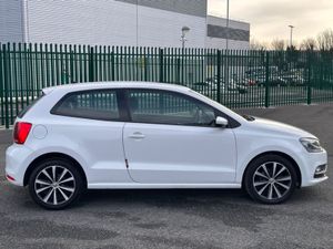 Volkswagen Polo 1.2 TSI PETROL, NATIONWIDE WARRANT - Image 3