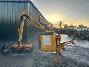 McConnell PA52 Hedgecutter - Image 2