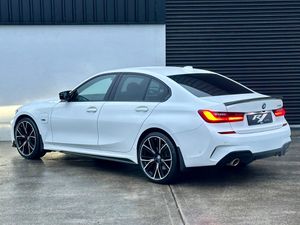 2022 BMW 330E MSPORT MPERFORMANCE 290BHP - Image 4