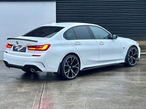 2022 BMW 330E MSPORT MPERFORMANCE 290BHP - Image 3