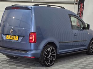Volkswagen Caddy C20 DIESEL - Image 4