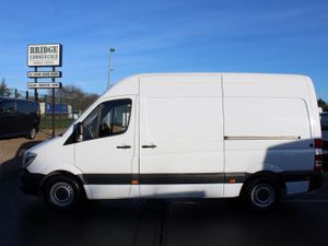 2017 Mercedes-Benz Sprinter 314 MWB HR - Image 3