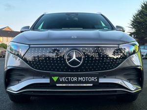 Mercedes-Benz EQA 250+ AMG LINE EXECUTIVE - Image 3