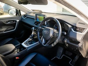 Toyota RAV4 RAV4 Hybrid SOL 2WD 4DR Auto - Image 4