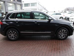 2.0TDI COMFORTLINE 115BHP 5DR ESTATE WITH PAN ROOF - Image 3