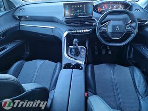 Peugeot 3008 LOW MILEAGE ** 1.5 BLUEHDI 130BHP ** - Image 2