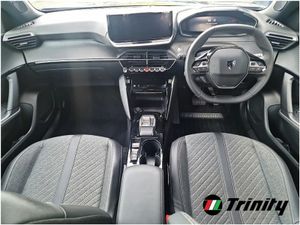 Peugeot 2008 ** 136HP ELECTRIC 50KWH ** AUTO ALLUR - Image 2