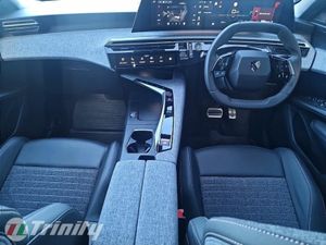 Peugeot 3008 252 DEMO ** 1.2 MHEV ** 145BHP ALLURE - Image 2