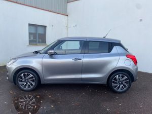 Suzuki Swift 2022 SZ5 - Image 4