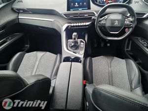 Peugeot 5008 ** 1.5 BLUEHDI 130BHP ** ALLURE ** TR - Image 2