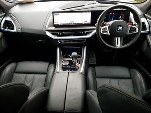 BMW XM 50e - Image 4