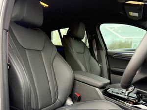 BMW X4 xDrive20d M Sport Pro - Image 4