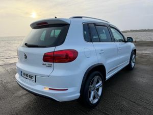 Volkswagen Tiguan E-R 2.0tdi 110HP M6F 5DR - Image 2