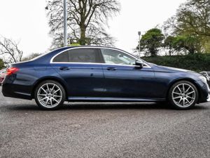 Mercedes-Benz E-Class E220d AMG Premium Edition 19 - Image 4